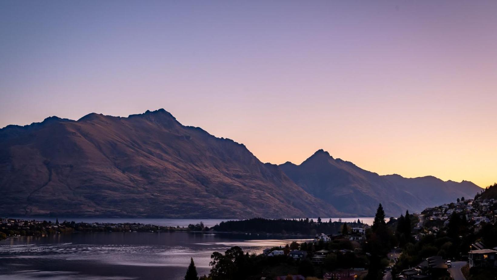 The Tiers- Hot Tub- Ac- Bbq- Free Parking Villa Queenstown Exterior foto