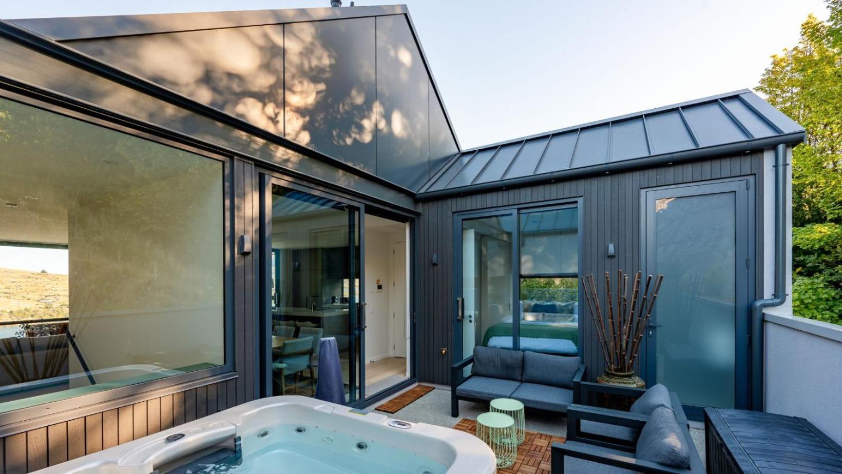 The Tiers- Hot Tub- Ac- Bbq- Free Parking Villa Queenstown Exterior foto