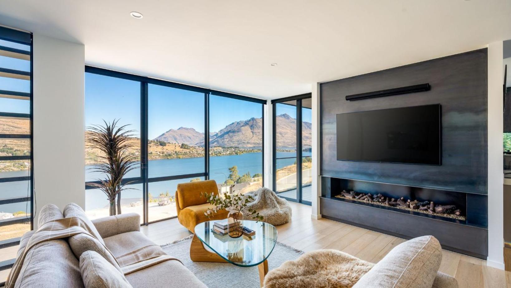 The Tiers- Hot Tub- Ac- Bbq- Free Parking Villa Queenstown Exterior foto
